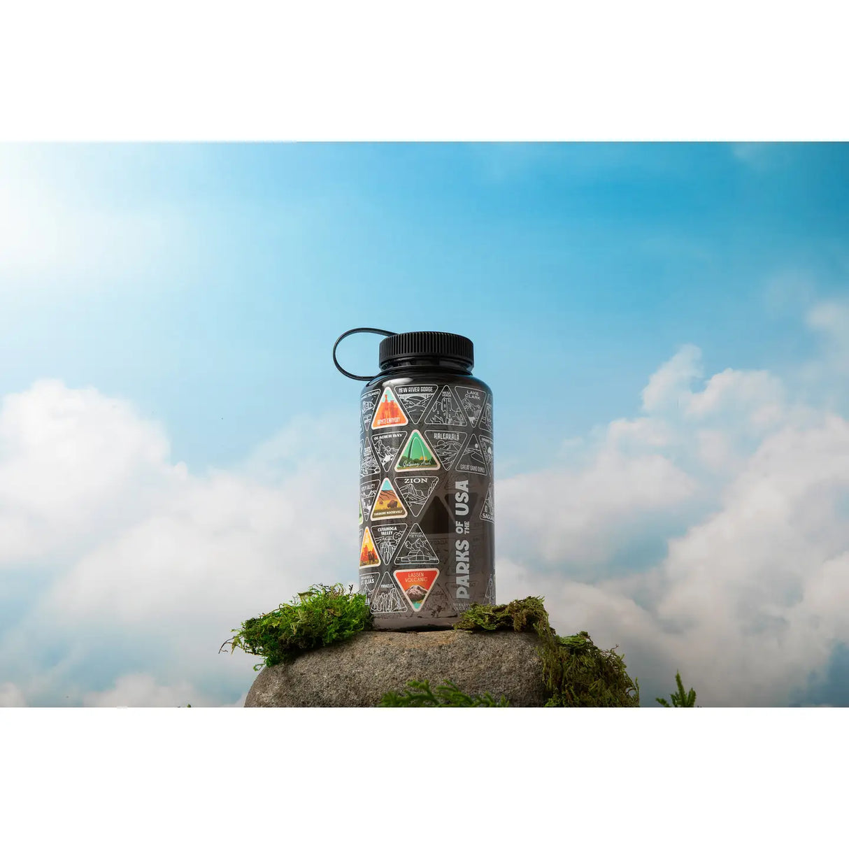 Parks of the USA Adventure Bucket List Bottle 32oz - US Park Pass