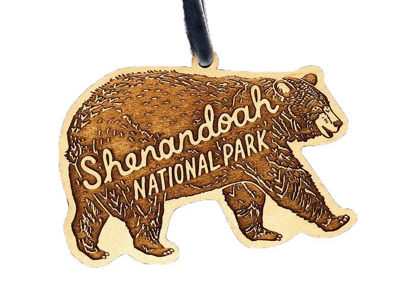 Shenandoah Black Bear Ornament - US Park Pass